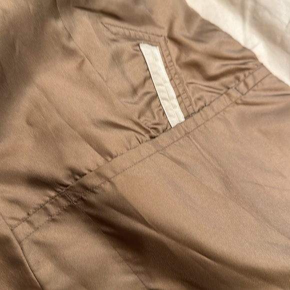 Authentic Burberry trench coat - Picture 14 of 16
